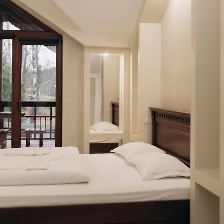 Eco Sadiba Kaskad Hotel *